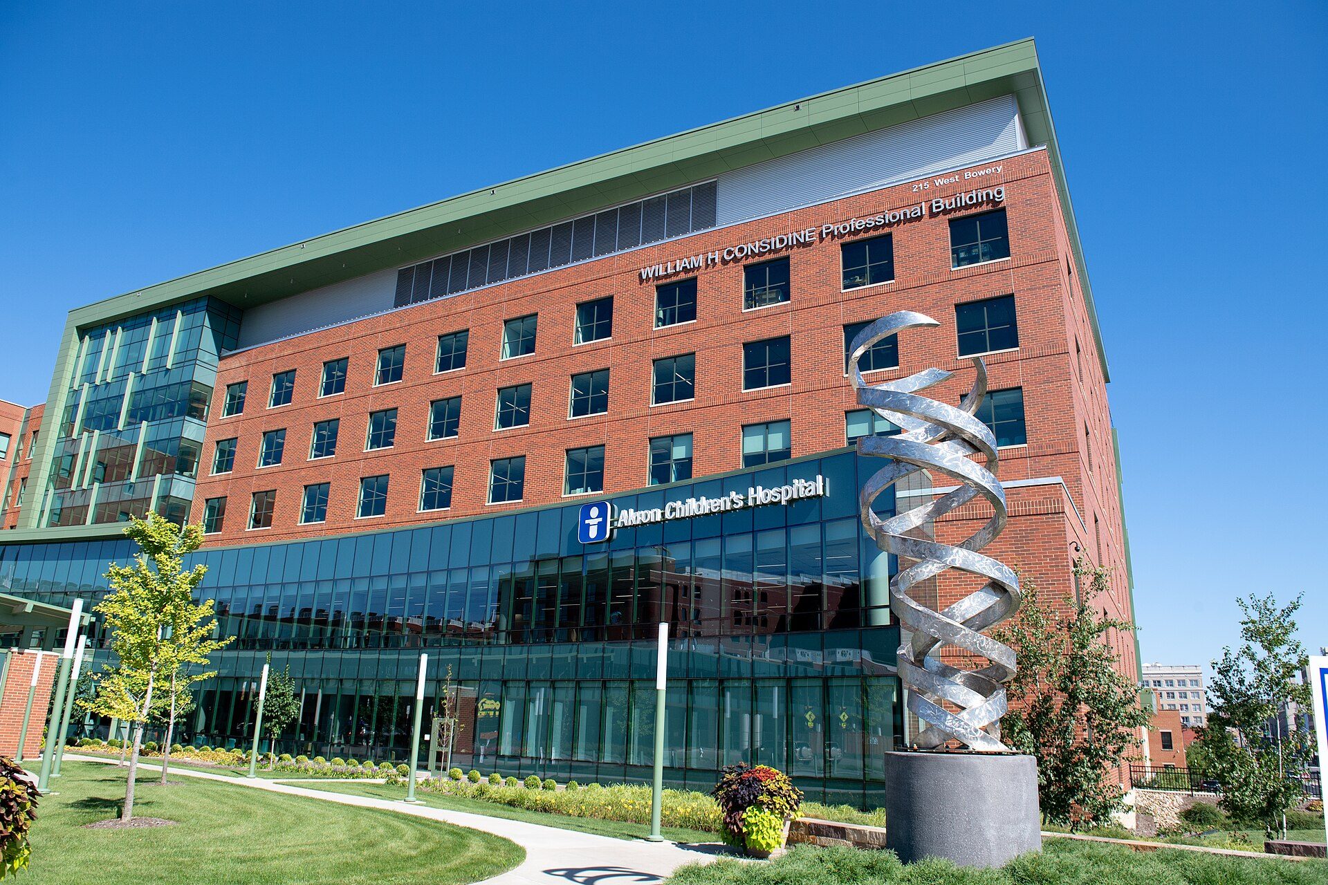 Akron Children’s Hospital main campus, William H. Considine Professional Building, downtown Akron, Ohio